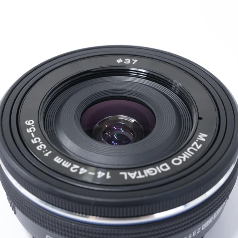 OM SYSTEM M.ZUIKO DIGITAL ED 14-42mm F3.5-5.6 EZ ブラック