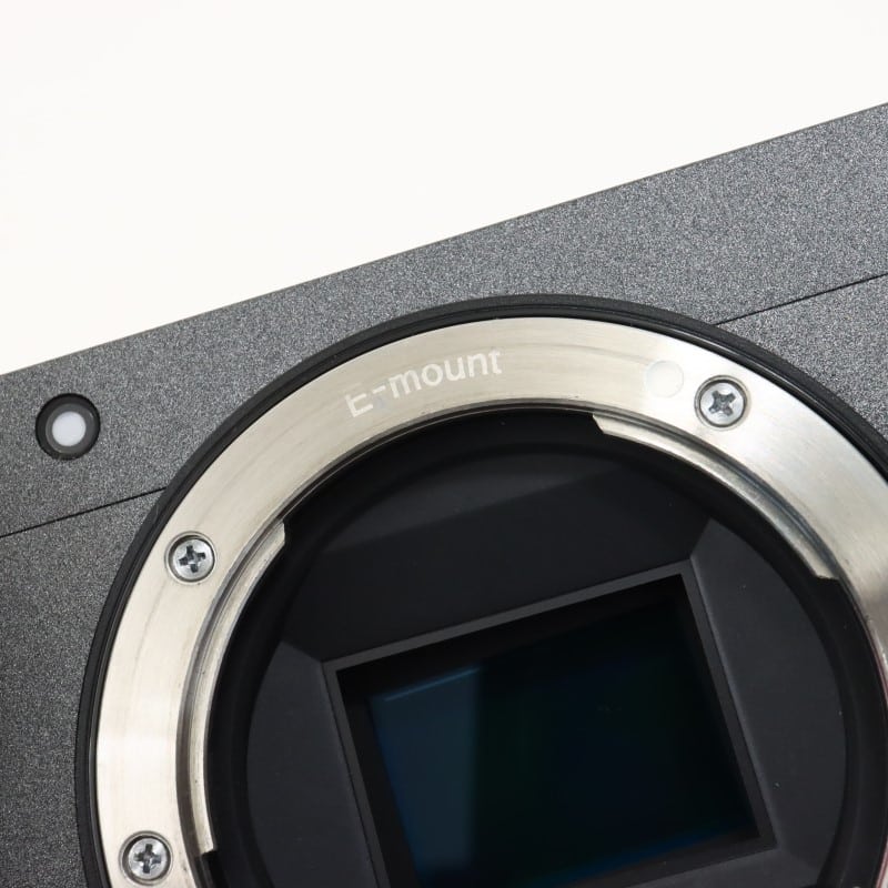 FX30 XLRハンドルユニット同梱モデル ILME-FX30