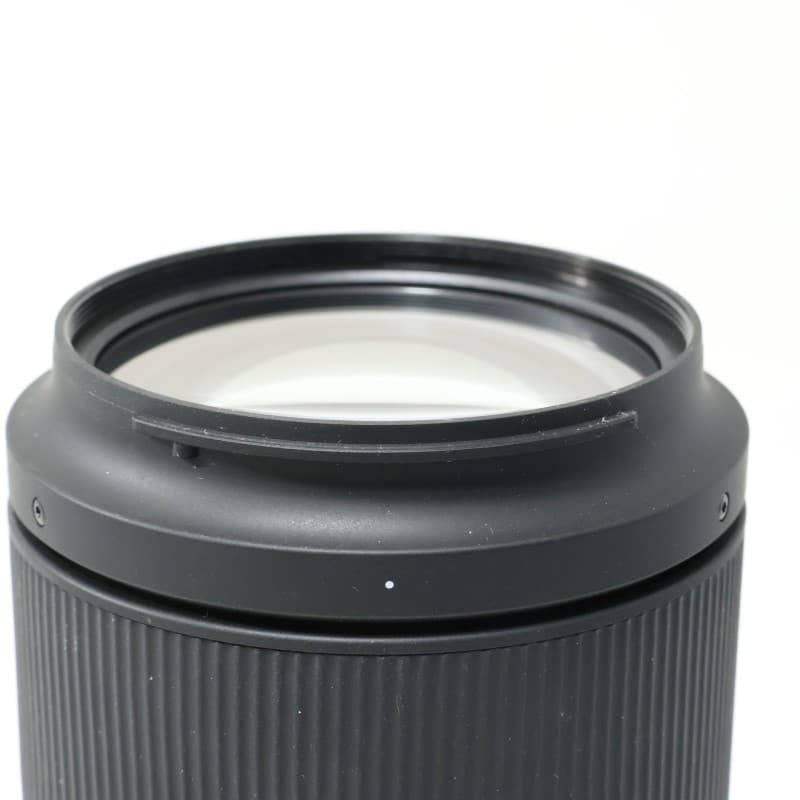 TAMRON 70-180mm F/2.8 Di III VXD (Model A056) ソニーEマウント 中古