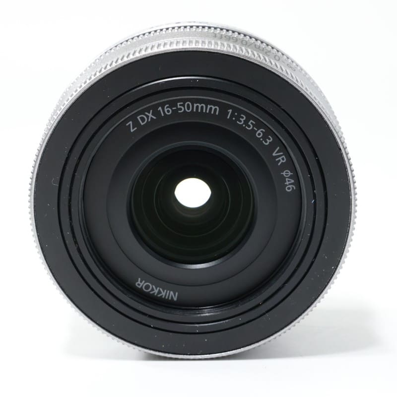 NIKKOR Z DX 16-50mm f/3.5-6.3 VR シルバー