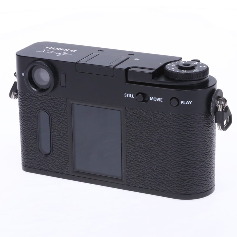 X half (FUJIFILM X-HF1) ブラック