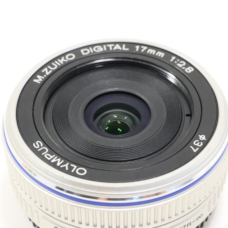 M.ZUIKO DIGITAL 17mm F2.8 シルバー