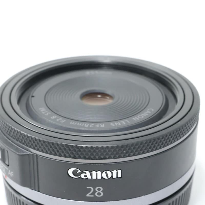 RF28mm F2.8 STM