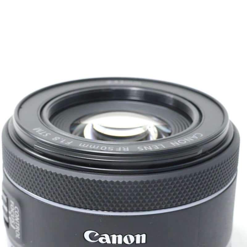 RF50mm F1.8 STM