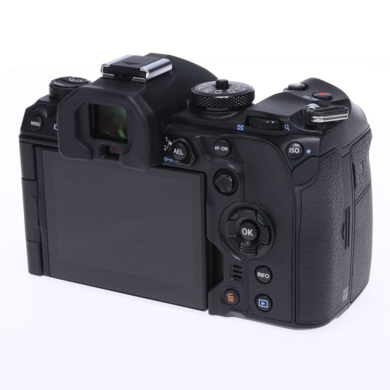 OM SYSTEM OM-1 ボディー