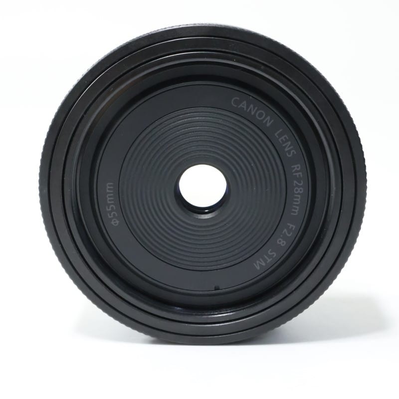 RF28mm F2.8 STM