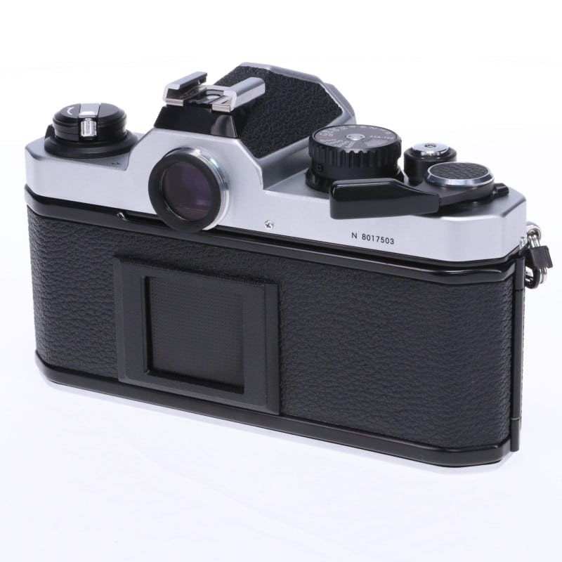 New FM2 シルバー