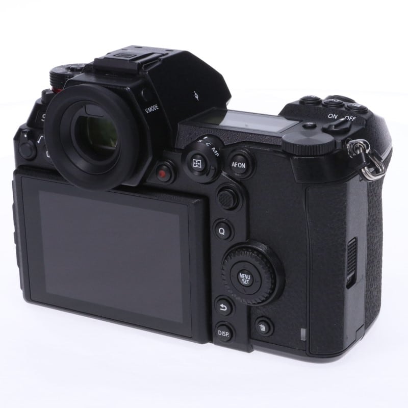 LUMIX S1R ボディ DC-S1R-K