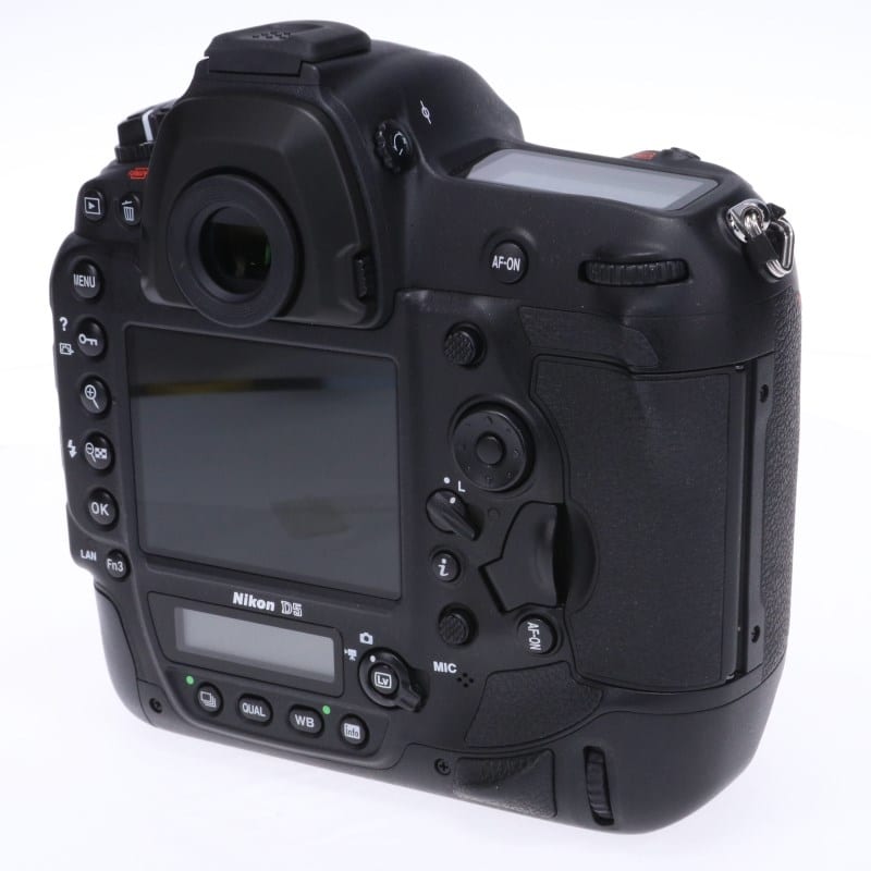 D5 XQD-Type ボディ