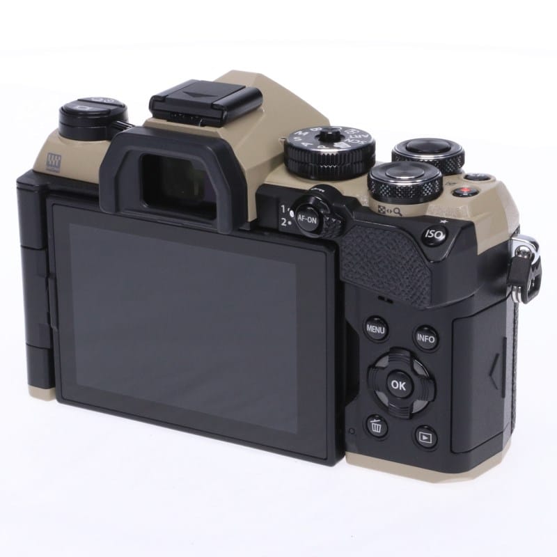 OM SYSTEM OM-5 Mark II ボディー サンドベージュ