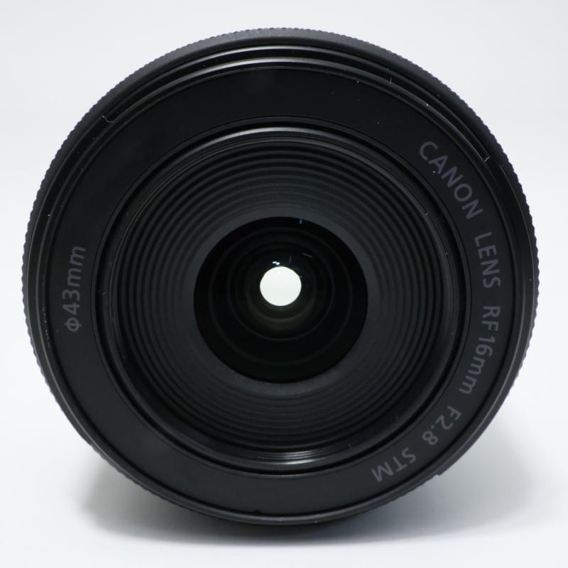RF16mm F2.8 STM