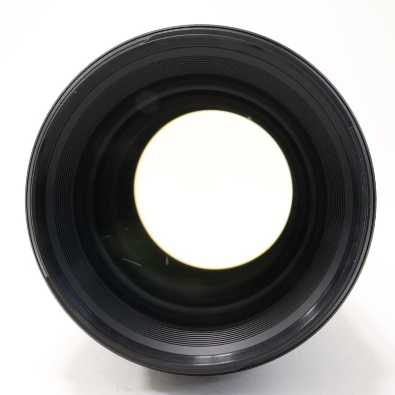 NIKKOR Z 135mm f/1.8 S Plena