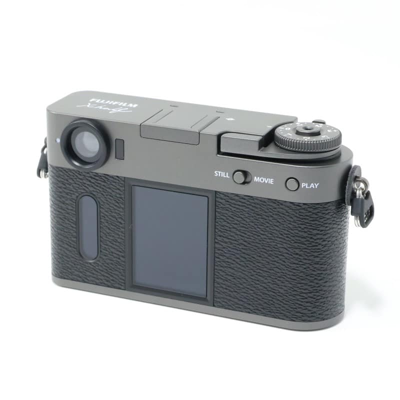 X half (FUJIFILM X-HF1) チャコールシルバー