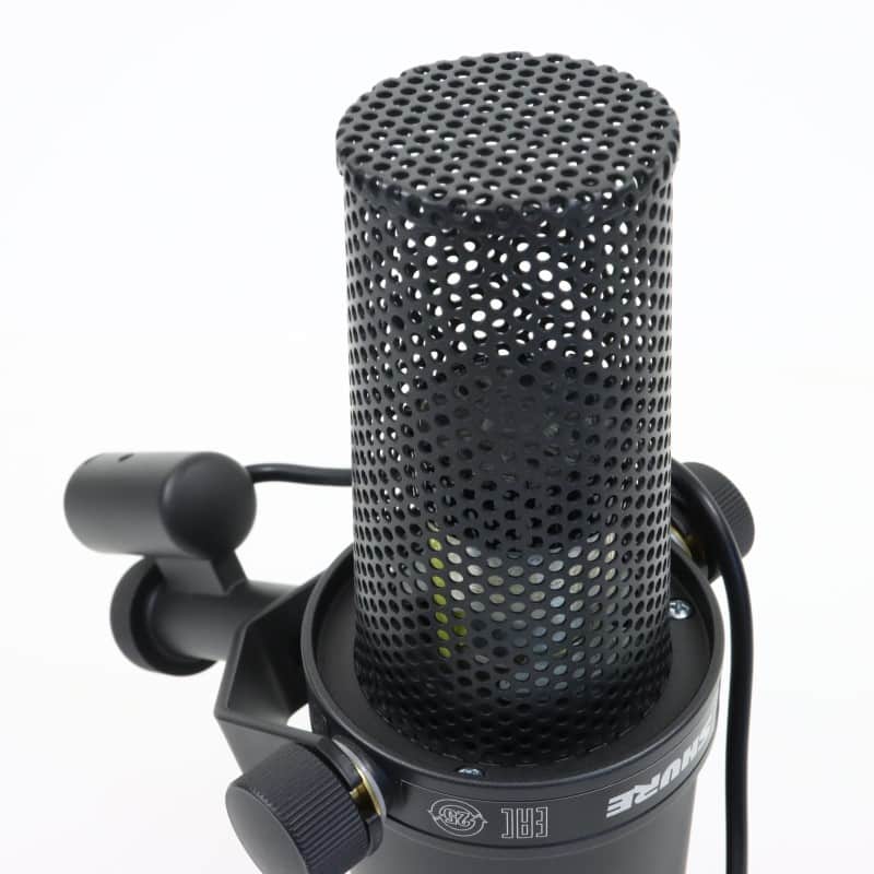 SM7B[ナレーション用ダイナミックマイクロホン]