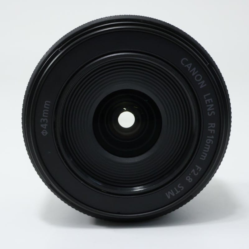 RF16mm F2.8 STM