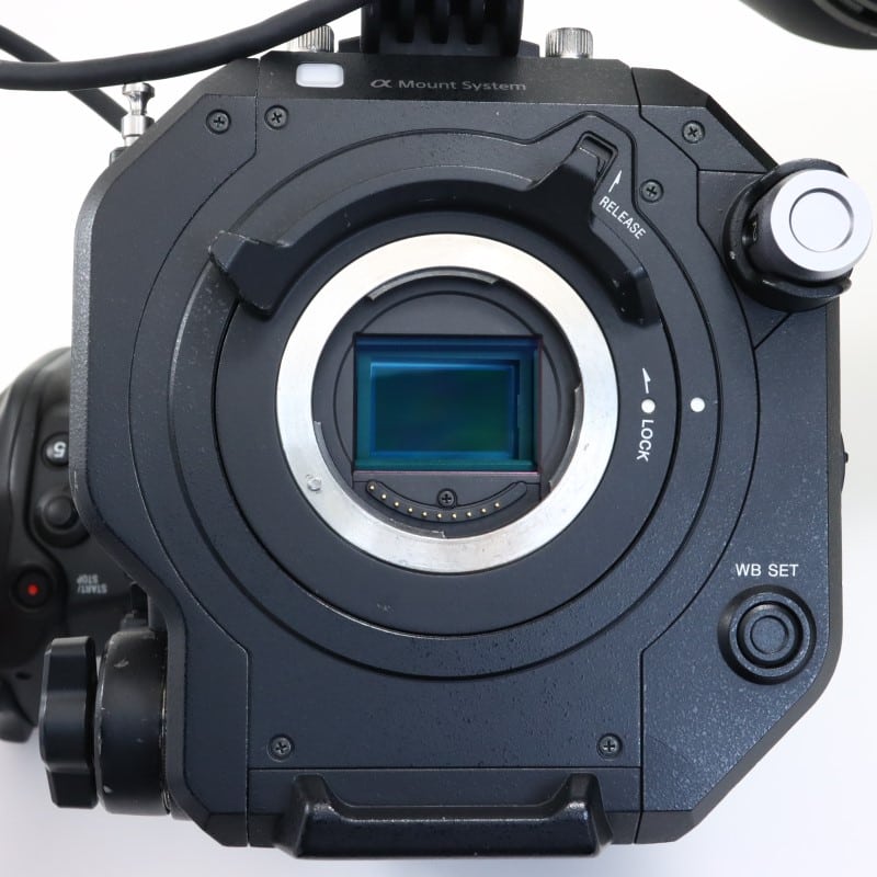FS7 II レンズ付属なしモデル PXW-FS7M2