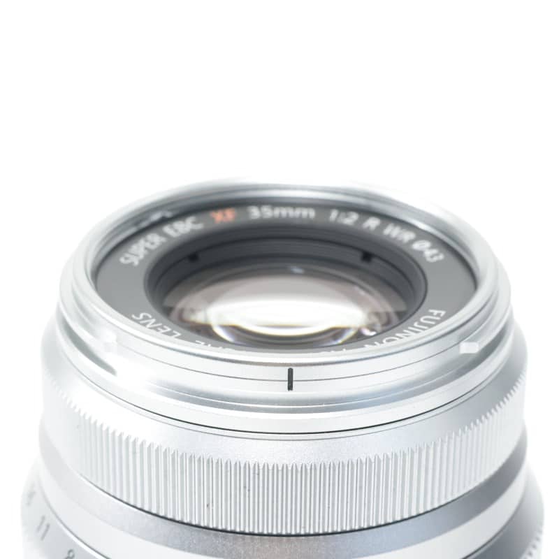 フジノンレンズ XF35mmF2 R WR シルバー