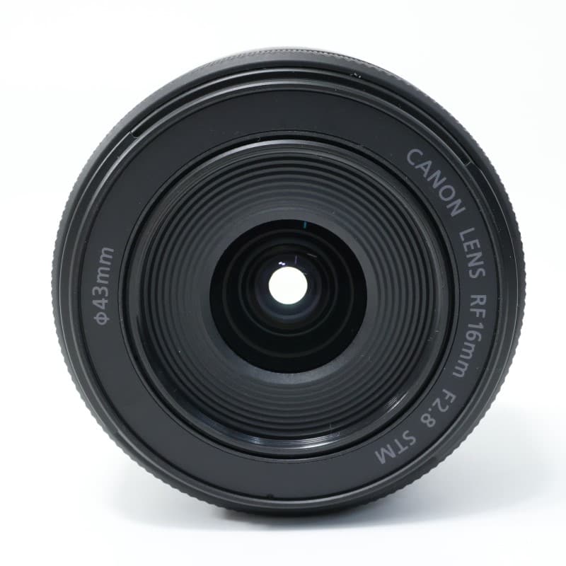 RF16mm F2.8 STM