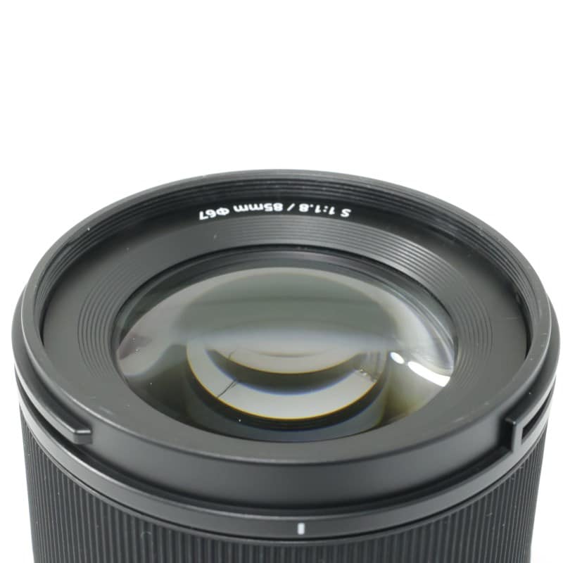 LUMIX S 85mm F1.8 S-S85