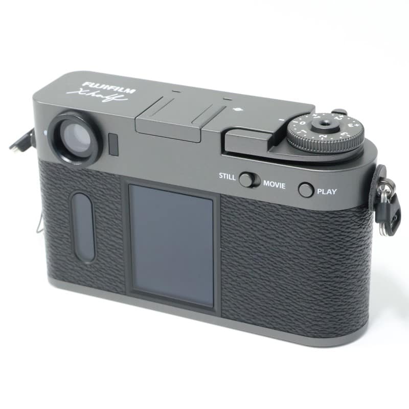 X half (FUJIFILM X-HF1) チャコールシルバー