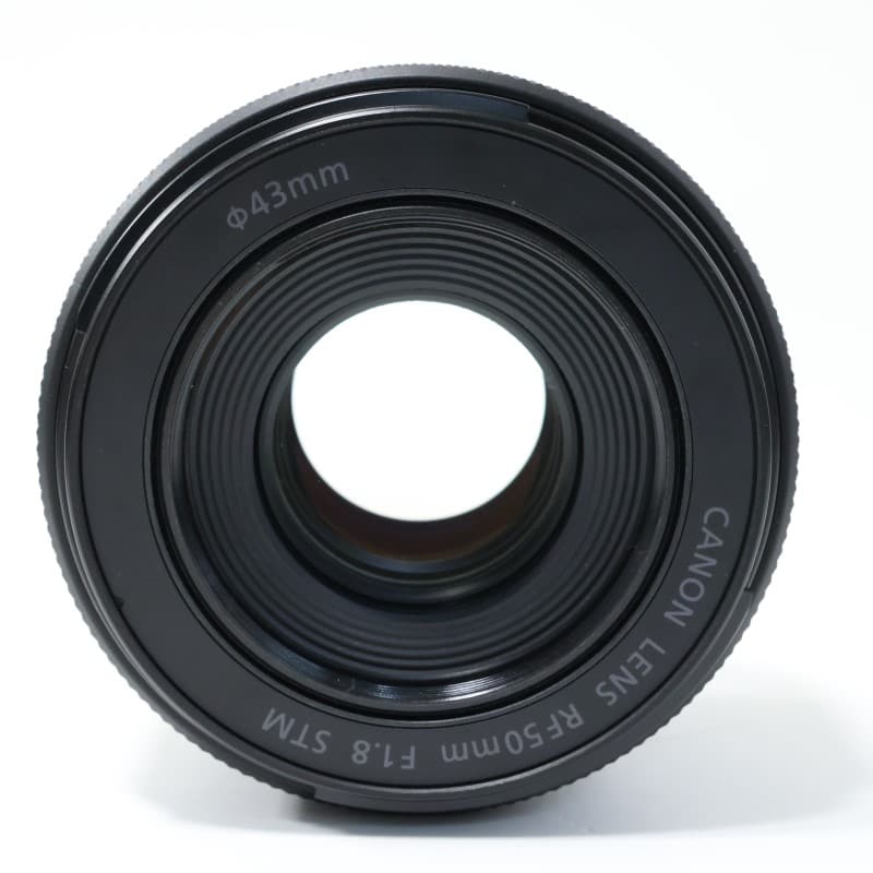 RF50mm F1.8 STM