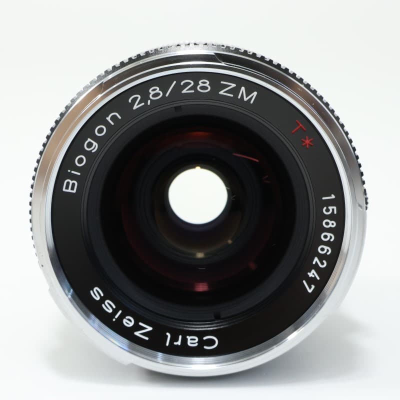 Biogon T* 28mm F2.8 ZM ブラック