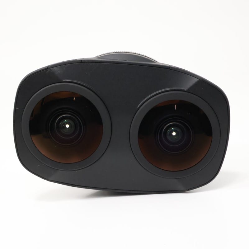 RF5.2mm F2.8 L DUAL FISHEYE