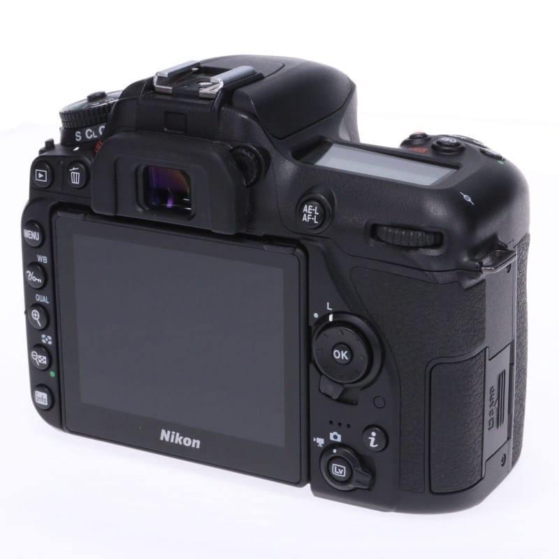 D7500 ボディ