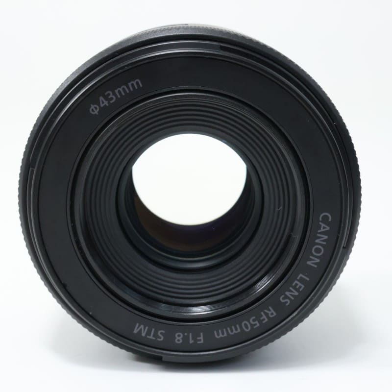RF50mm F1.8 STM