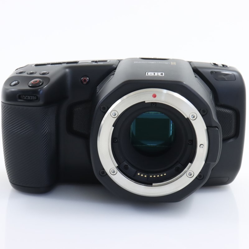CINECAMPOCHDEF6K [Blackmagic Pocket Cinema Camera 6K]