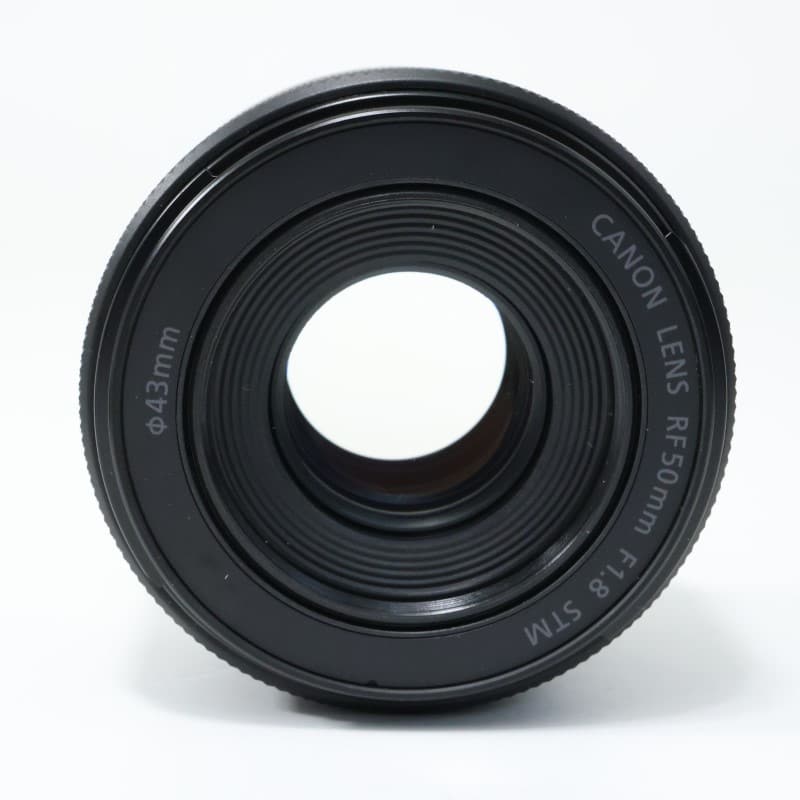 RF50mm F1.8 STM