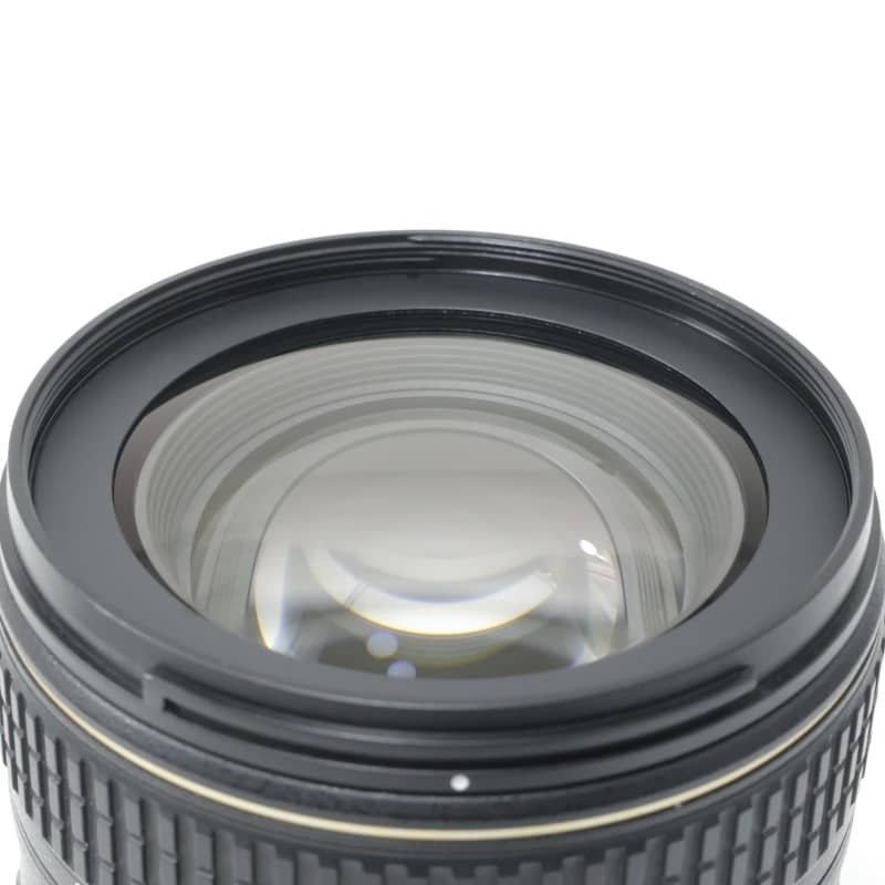 AF-S DX NIKKOR 16-80mm f/2.8-4E ED VR