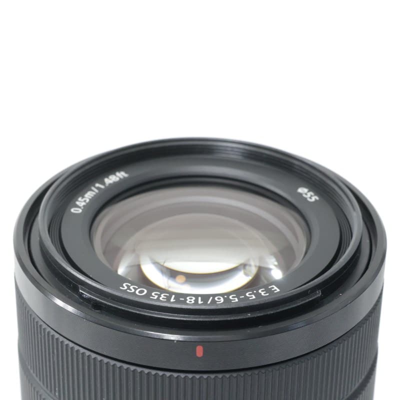 E 18-135mm F3.5-5.6 OSS SEL18135