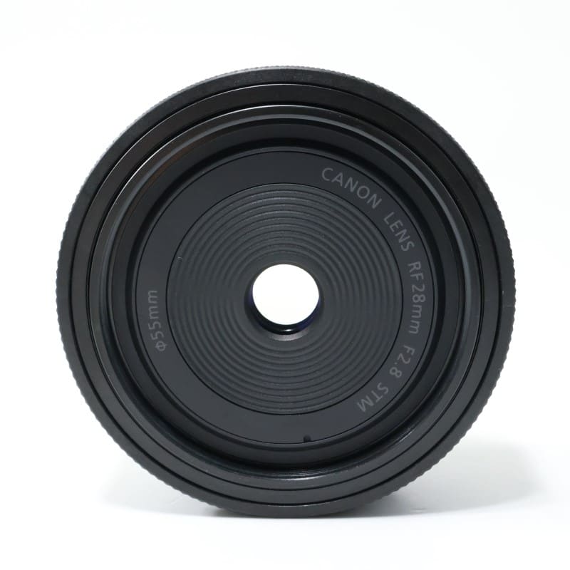 RF28mm F2.8 STM