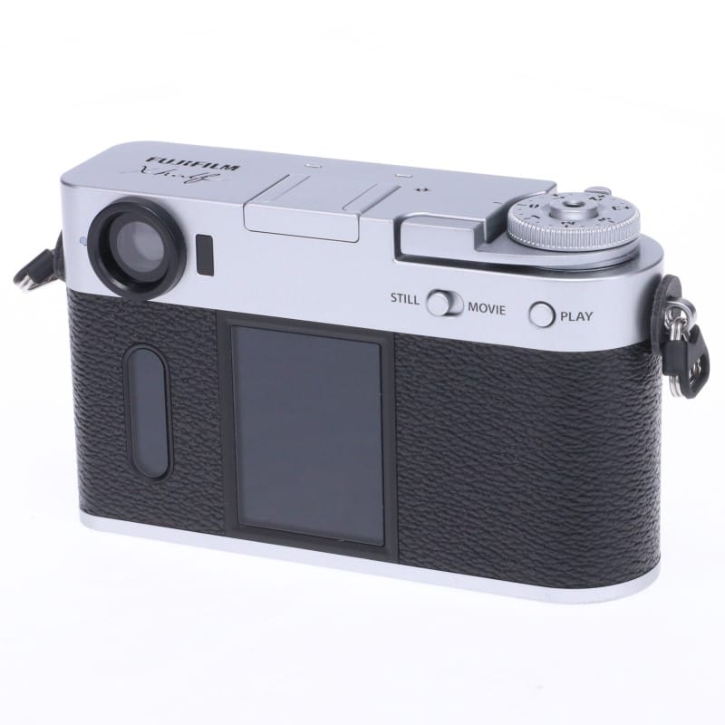 X half (FUJIFILM X-HF1) シルバー