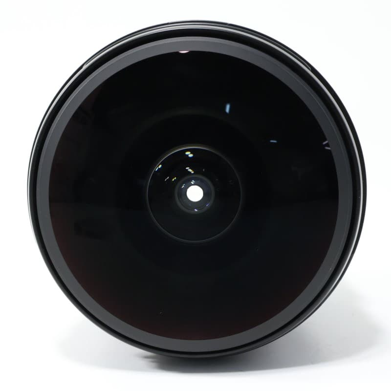 EF8-15mm F4L フィッシュアイ USM