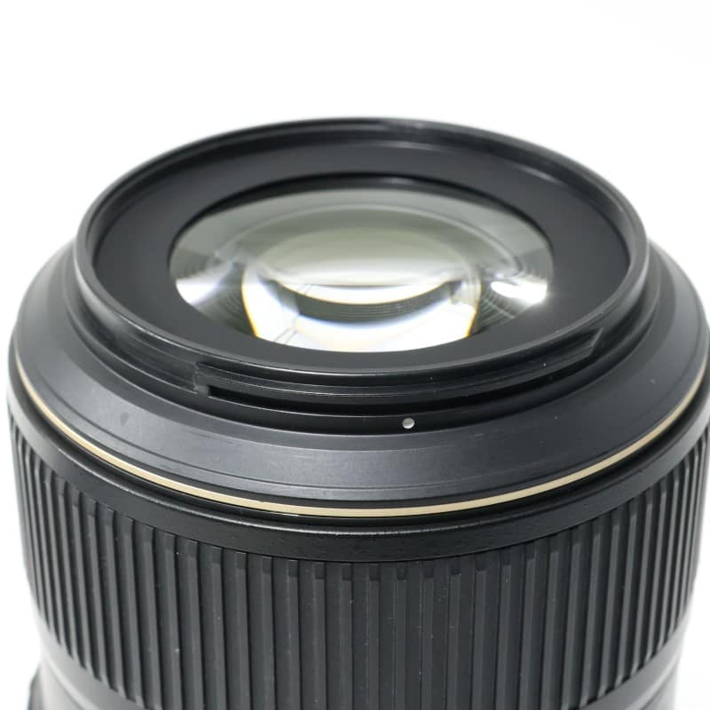 AF-S VR Micro-Nikkor 105mm f/2.8G IF-ED