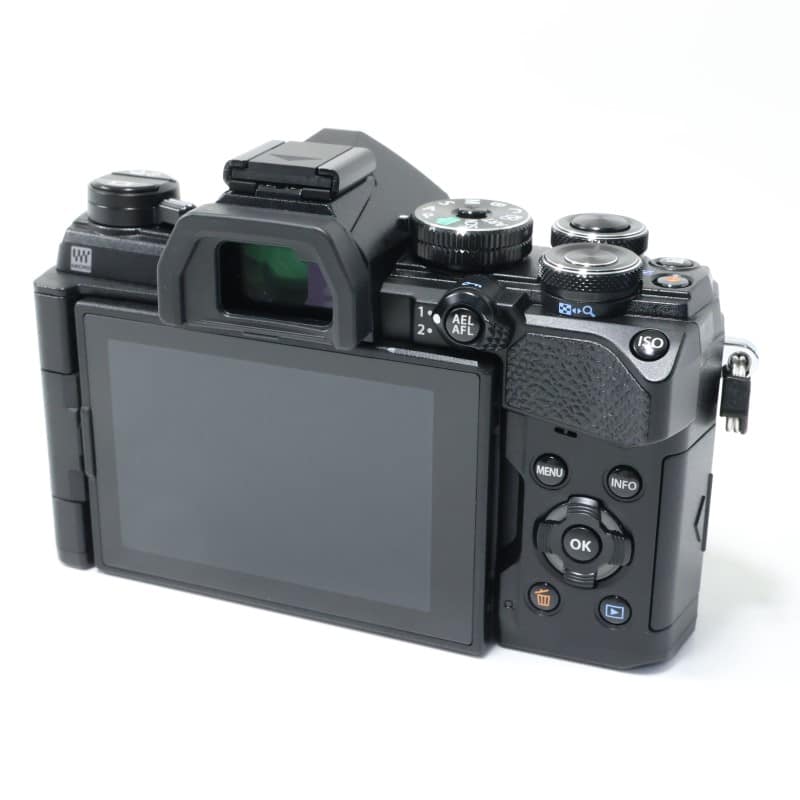 OM SYSTEM OM-5 ボディー ブラック