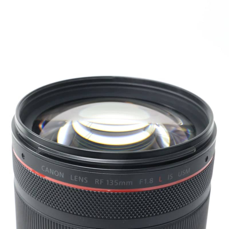 RF135mm F1.8 L IS USM