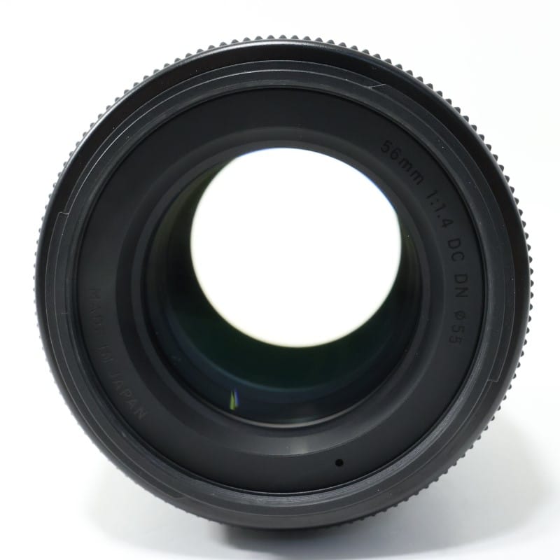 56mm F1.4 DC DN Contemporary 富士フイルムX