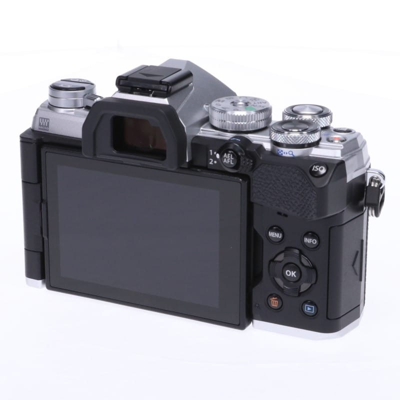 OM-D E-M5 Mark III ボディー シルバー