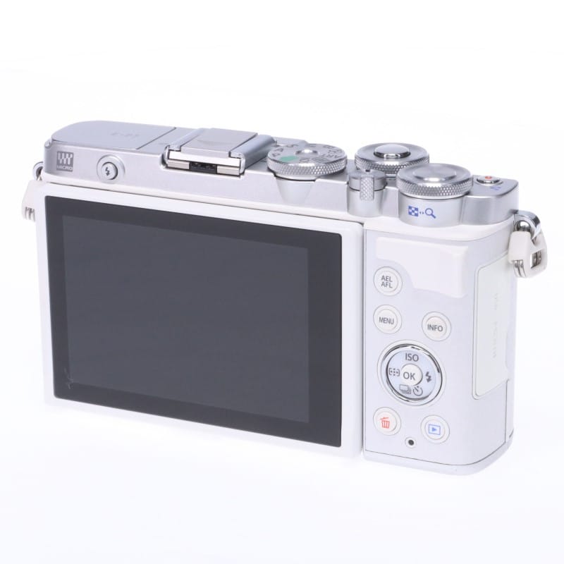 PEN E-P7 ボディー ホワイト