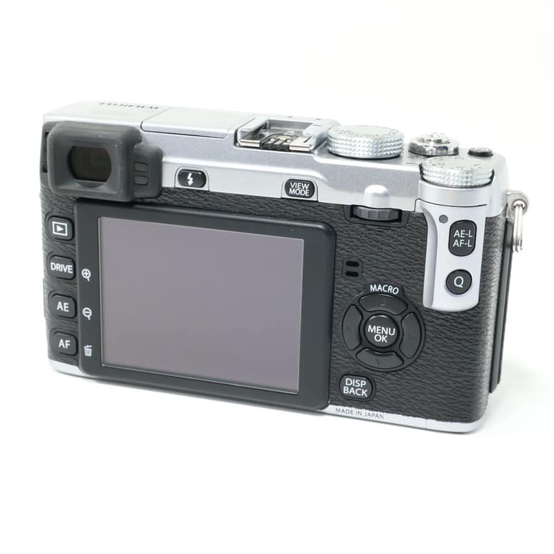 FUJIFILM X-E1 ボディ シルバー