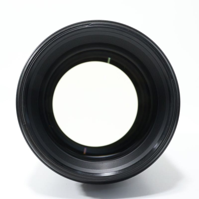 NIKKOR Z 135mm f/1.8 S Plena
