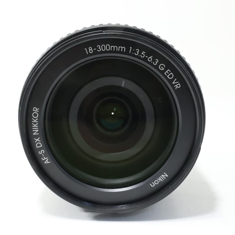AF-S DX NIKKOR 18-300mm f/3.5-6.3G ED VR