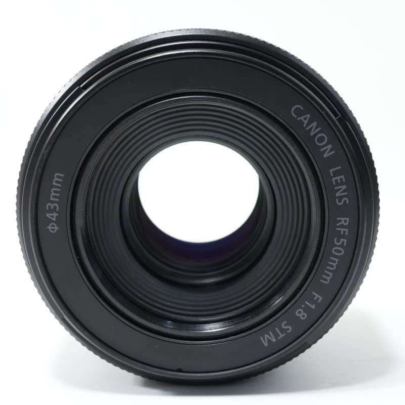 RF50mm F1.8 STM