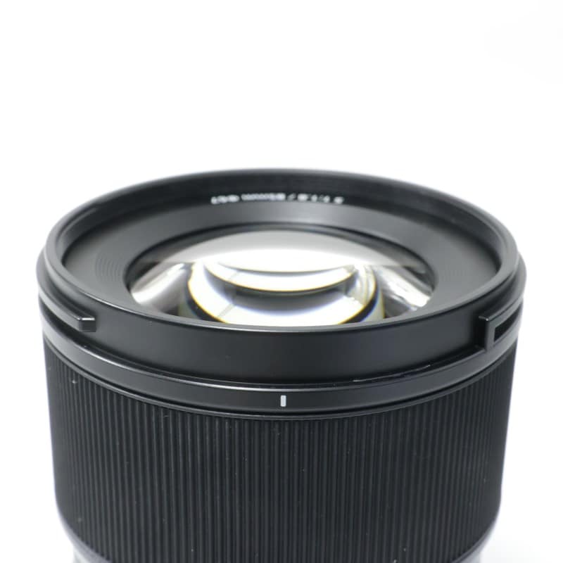 LUMIX S 85mm F1.8 S-S85