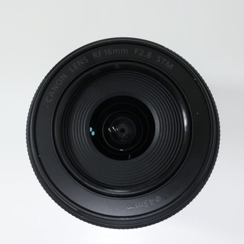 RF16mm F2.8 STM