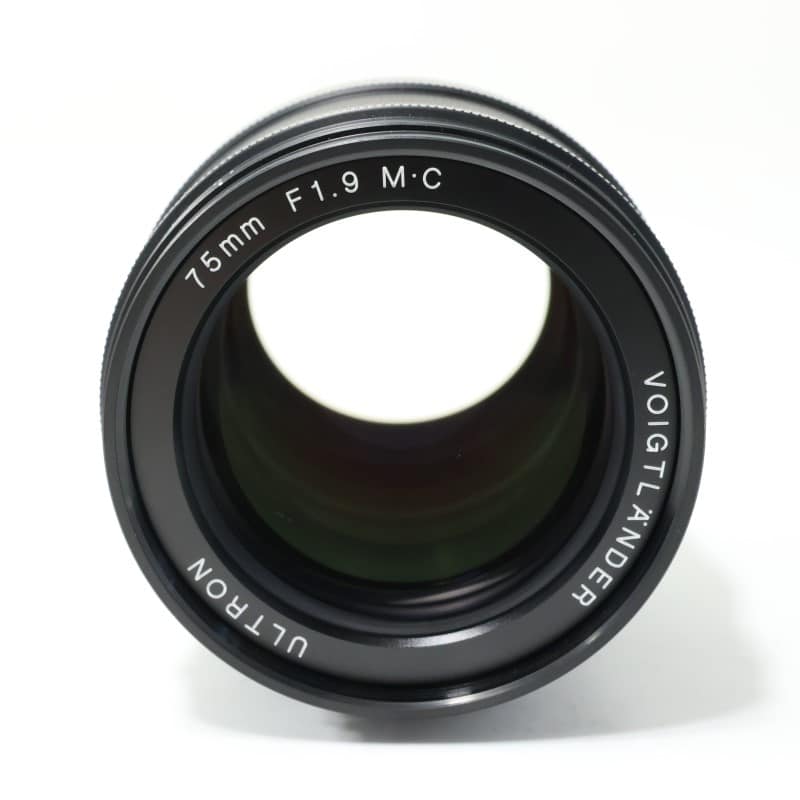 ULTRON 75mm F1.9 MC VM