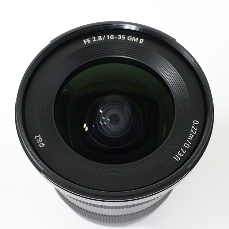 RF50mm F1.8 STM